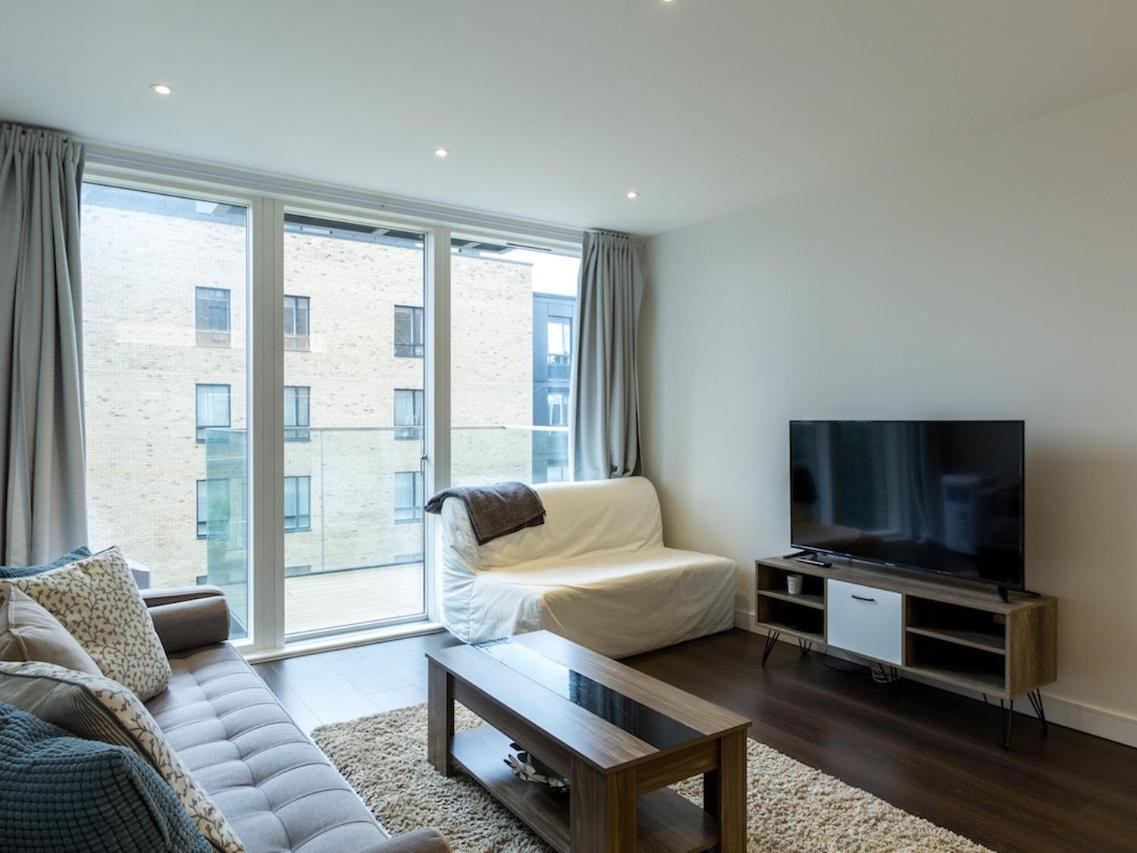 Blissful One Bed Near The River Saint Saint Kew 외부 사진